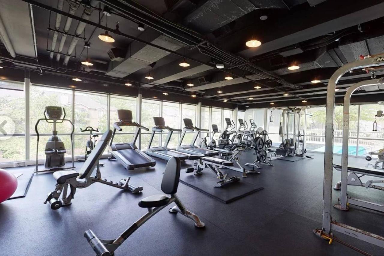 Studio On The Canal Apartment อินเดียนาโพลิส ภายนอก รูปภาพ